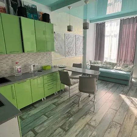 семейная с террасой Apartment